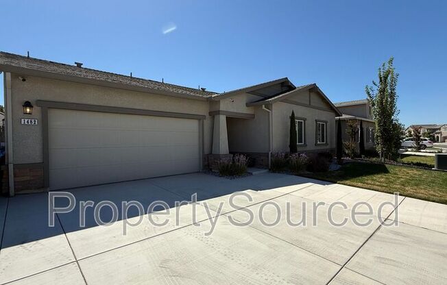 1482 CRIMSON LN