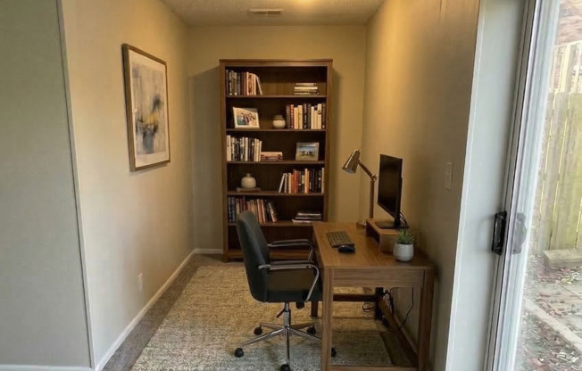 3 beds, 2 baths, 1,607 sqft, $1,595, Unit D-1902