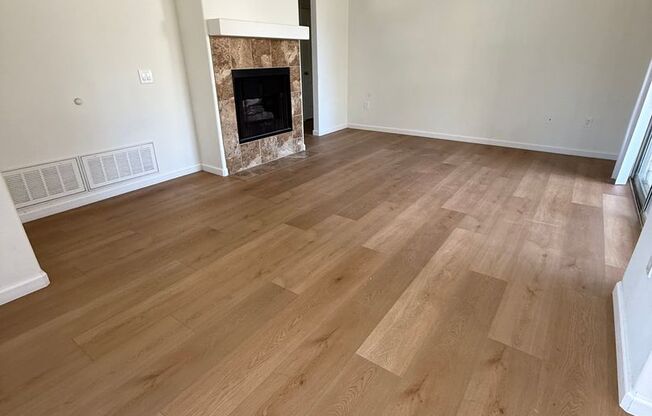 2 Bed/2 Bath Condo in Martinique Complex - Carmel Valley