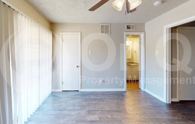 1 bed, 1 bath, 564 sqft, $849, Unit 323