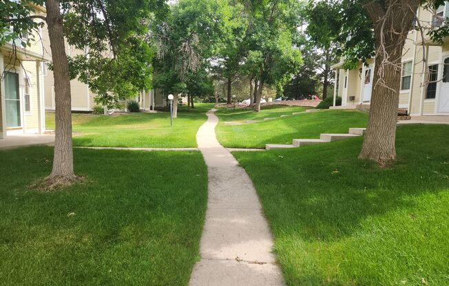 2-Bedroom 1 car garage, Townhome in District 20- Near Rampart