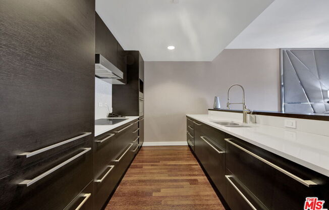 1 bed, 2 baths, 1,410 sqft, $5,000, Unit 6F