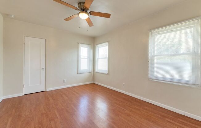 3 beds, 1 bath, $3,000