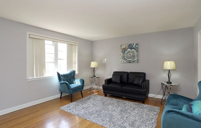 Living Area-Classic