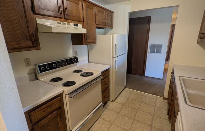 2 beds, 2 baths, 1,074 sqft, $1,249, Unit 2970-096