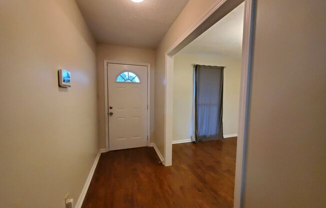 3 beds, 2 baths, $1,550