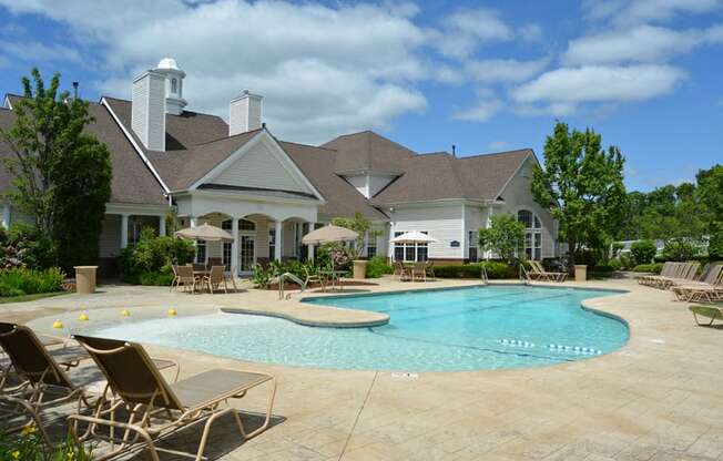 Sunny Pool day at The Ledges Apartments Weymouth