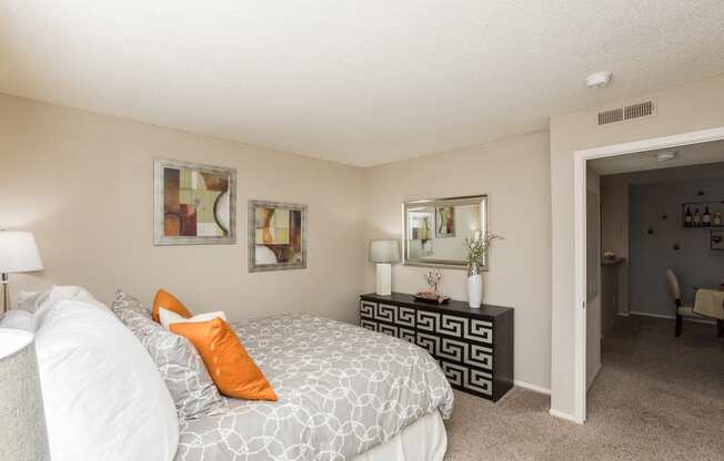 Bedroom With Closet at Beacon Ridge Apartments, PRG Real Estate Management, Greenville, South Carolina