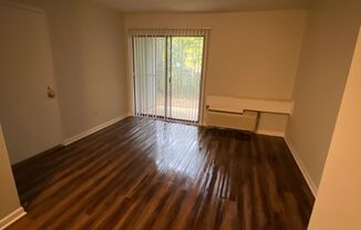 1 bed, 1 bath, 500 sqft, $1,150, Unit 2503C