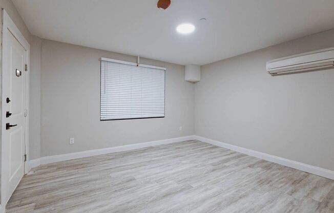 Studio, 1 bath, 325 sqft, $835, Unit 514 *