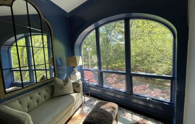 3 beds, 3 baths, $4,195, Unit Unit # 5