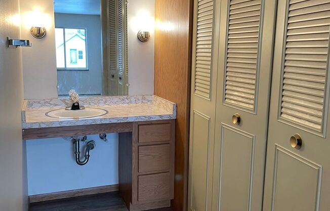 19 Plex Merrill