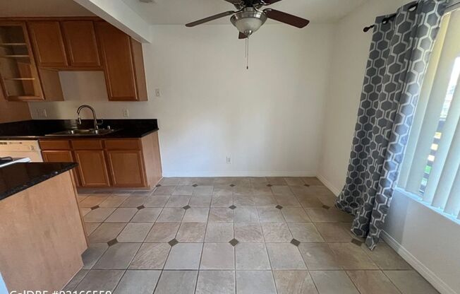 1 bed, 1 bath, $1,995, Unit # 356