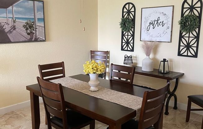 Furnished 3 Bedroom 2 Bath with Garage Punta Gorda Condo
