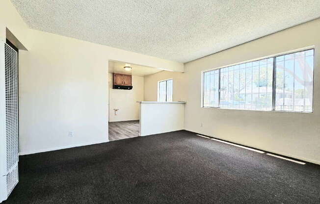 8866 S WALL ST
