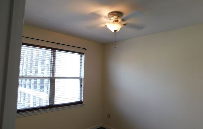 1 bed, 1 bath, $1,259, Unit # 414