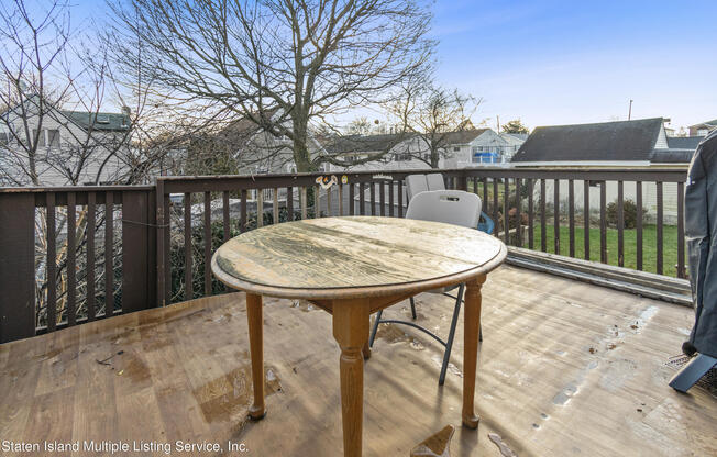 37 LIVINGSTON AVE