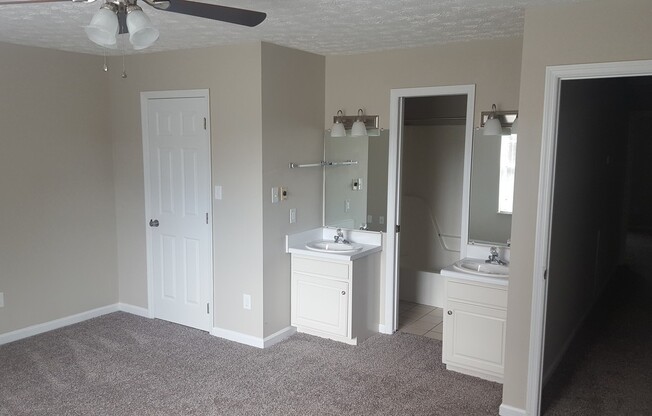 2 beds, 2.5 baths, 1,350 sqft, $1,695, Unit 23