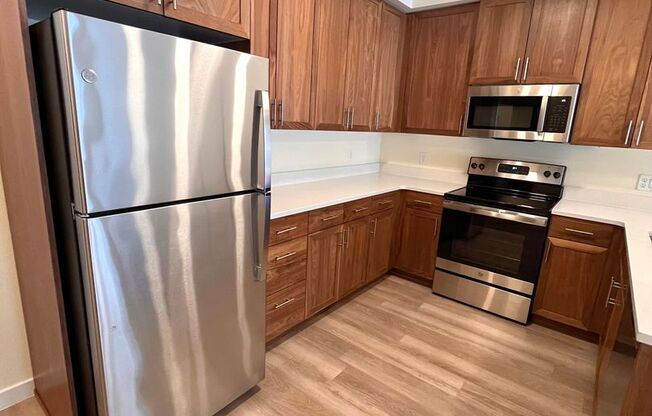 1 bed, 1 bath, 800 sqft, $1,600, Unit F208