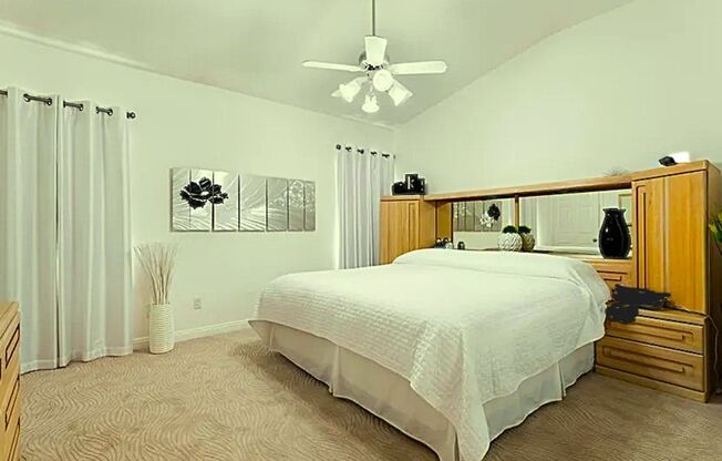 2 bed fully furnished Unit