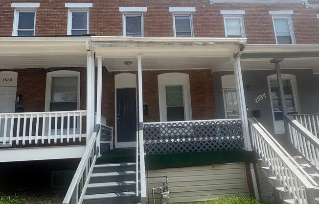 1532 ABBOTSTON ST
