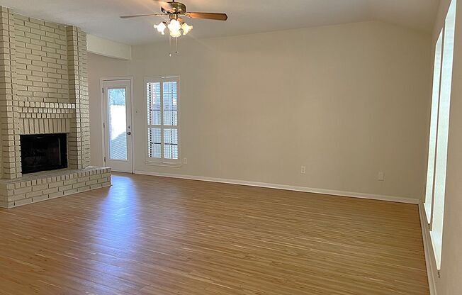 Home for Lease in the Heart of Kingwood