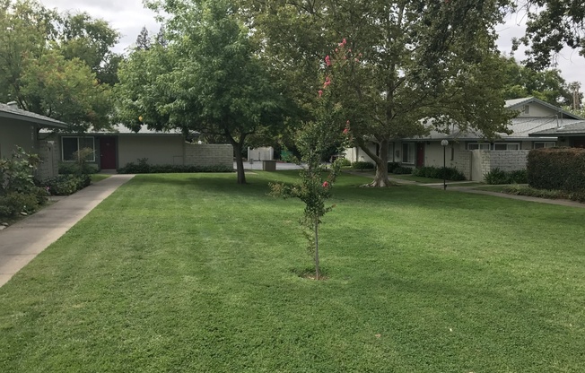 1 bed, 1 bath, 700 sqft, $1,349, Unit 12