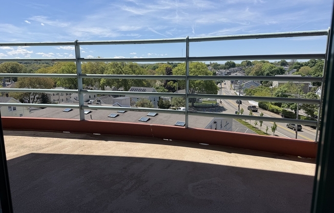 1 bed, 1 bath, 645 sqft, $2,000, Unit 516