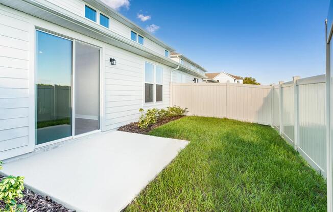 Private fenced yards at Amavi Kissimmee offer a quiet outdoor escape while keeping you close to nearby parks, dining, and everyday conveniences.