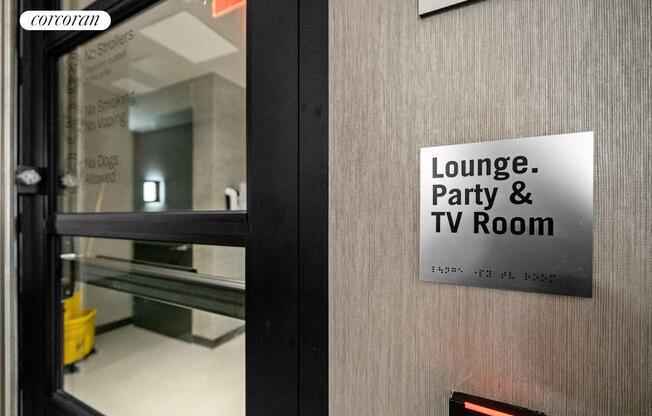 2 beds, 1 bath, $4,996, Unit 2407