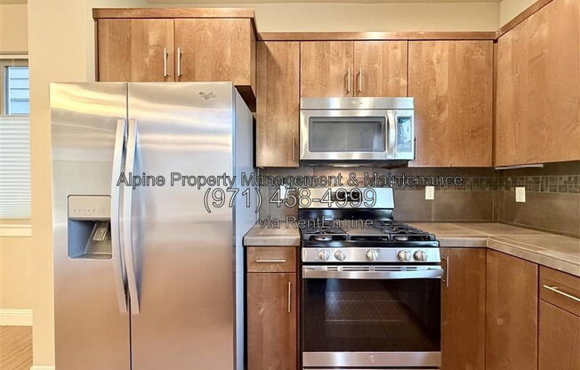 4 beds, 3.5 baths, 1,950 sqft, $2,600