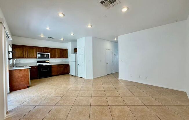 Gorgeous 2 story single family house
