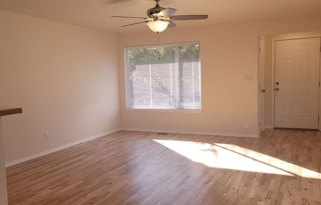 Loyal Heights/Ballard great fully remodeled 2-story 3 bed/2 bath townhome/duplex for $3200!!