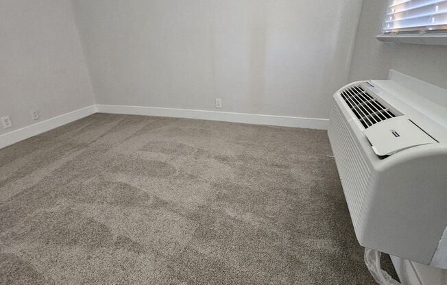 1 bed, 1 bath, 550 sqft, $1,195, Unit 104