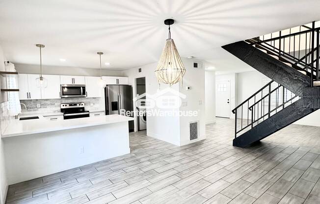 3812 N 30 ST