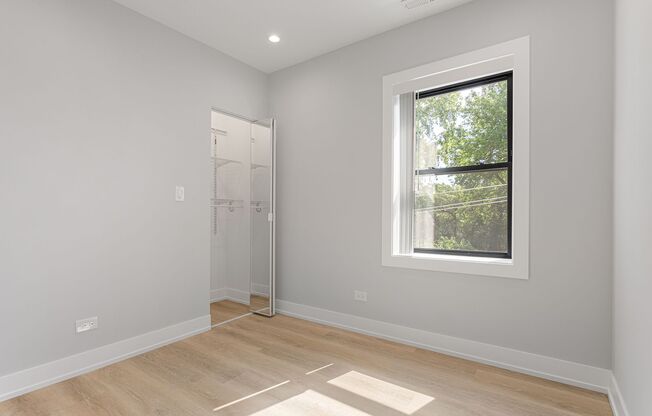 2 beds, 2 baths, 657 sqft, $2,250, Unit 1550-1D