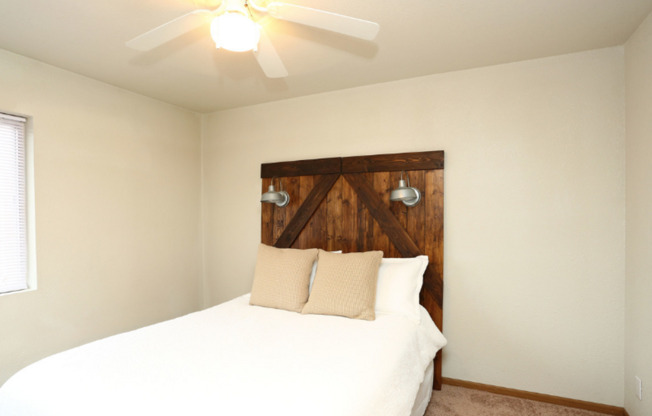 2 beds, 2 baths, 1,200 sqft, $1,545