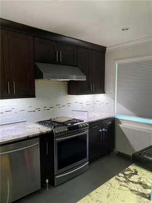 2 beds, 1 bath, 775 sqft, $2,900