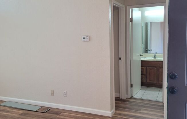 2 beds, 2 baths, $1,950, Unit Unit 260