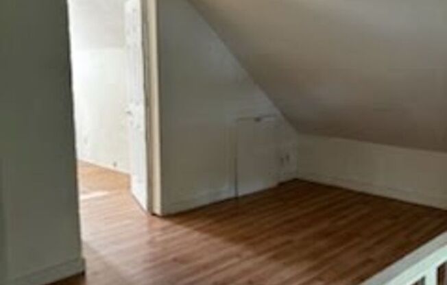 West Allis single family 2 bedroom house