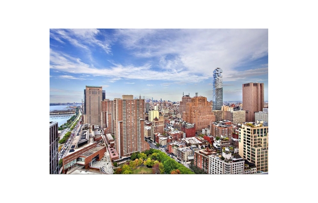 3 beds, 3.5 baths, 2,300 sqft, $40,000, Unit 3250