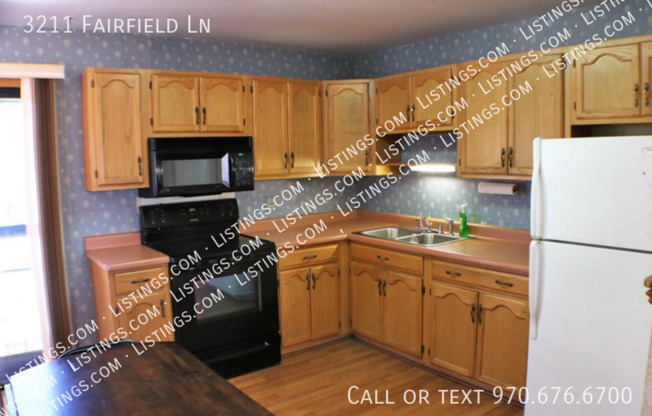 3211 FAIRFIELD LN