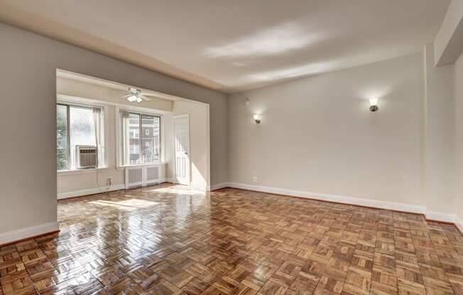 Unfurnished Living Room at Park Crescent, Washington, Washington