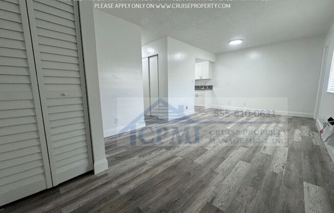 2 beds, 1 bath, 826 sqft, $1,825, Unit 16