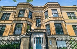 3266 W WRIGHTWOOD AVE