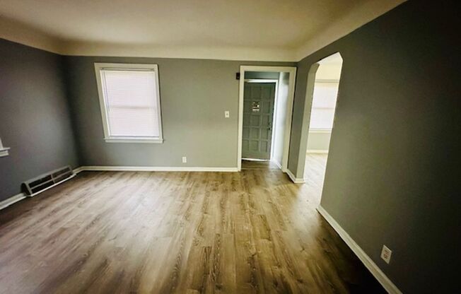 3 beds, 1 bath, $1,200