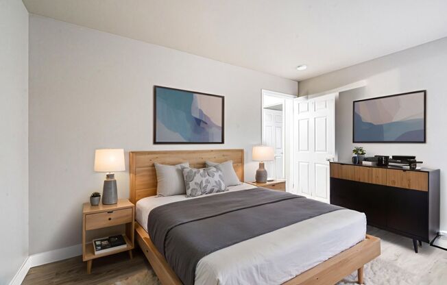 2 beds, 1 bath, 878 sqft, $1,349, Unit 4613-06
