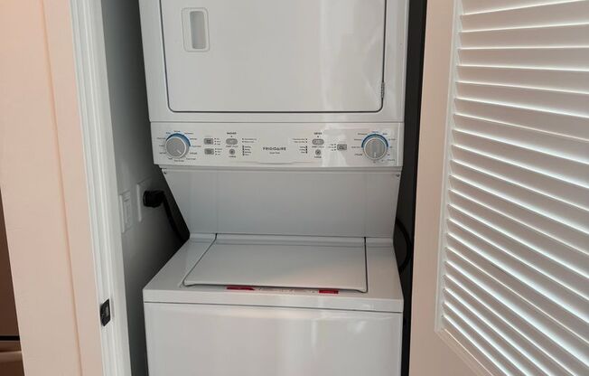 Studio, 1 bath, 464 sqft, $2,495, Unit 711