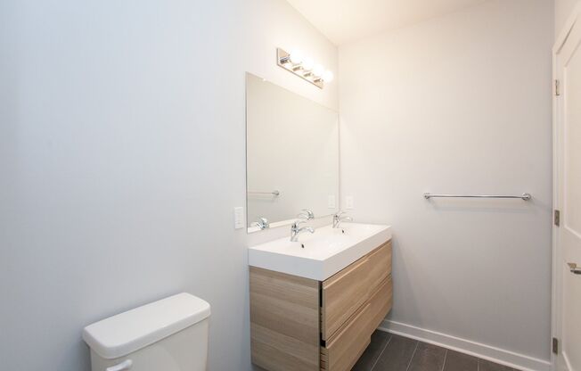 1 bed, 1 bath, 571 sqft, $1,450, Unit 9