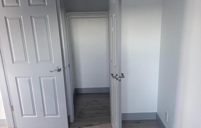 2607 PENNSYLVANIA AVE